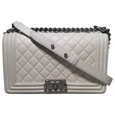 chanel classic flap or le boy